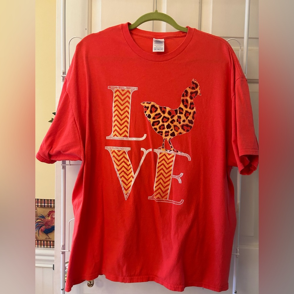 Delta brand 2xl tshirt with chicken.  NWOT